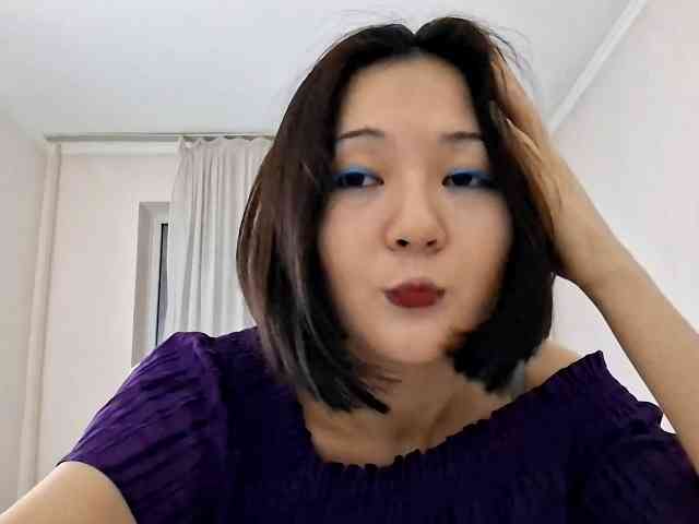 UrSweetieLeigh webcam