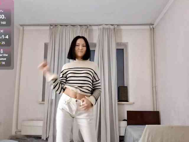 UrSweetieLeigh webcam