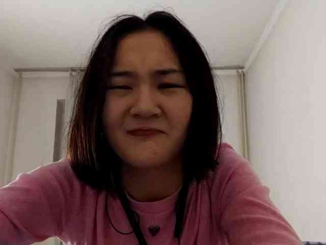 AraPfieffer Live Webcam on BongaCams