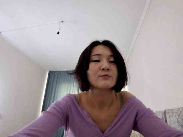 UrSweetieLeigh webcam