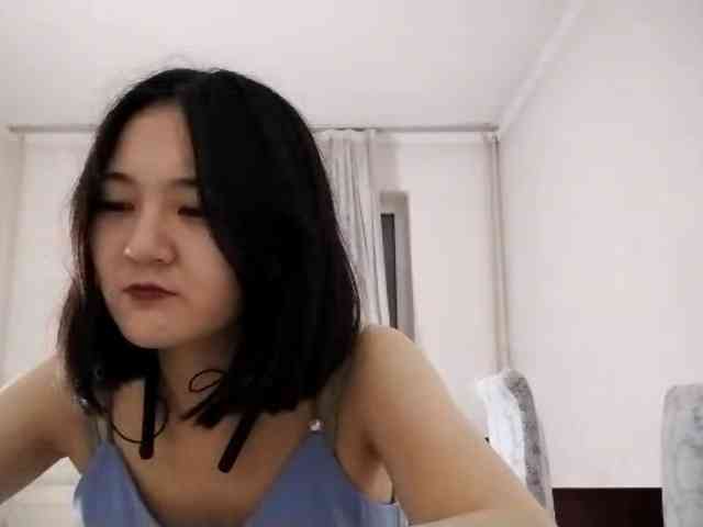 UrSweetieLeigh webcam