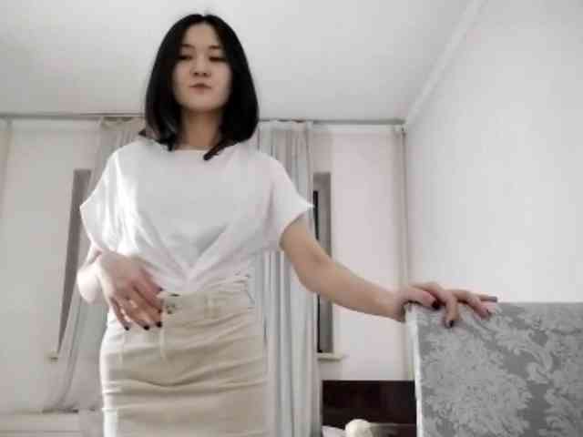 UrSweetieLeigh webcam