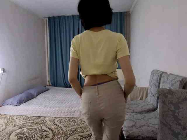 UrSweetieLeigh webcam