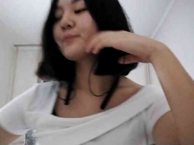 UrSweetieLeigh webcam