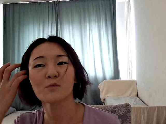 UrSweetieLeigh webcam