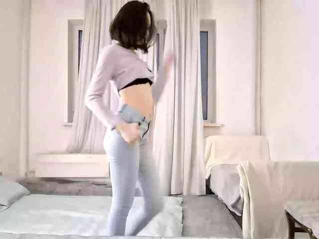 UrSweetieLeigh webcam