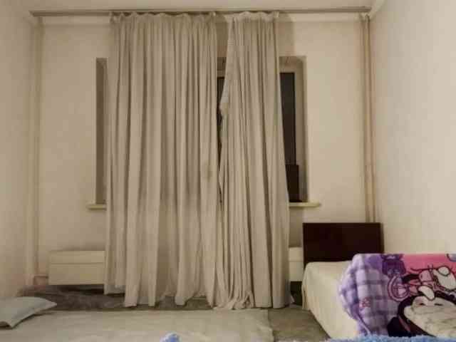 UrSweetieLeigh webcam