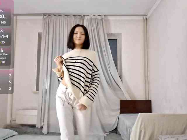 UrSweetieLeigh webcam