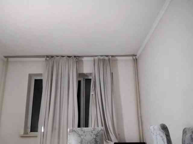 UrSweetieLeigh webcam