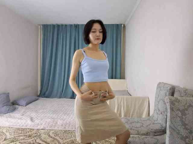 UrSweetieLeigh webcam