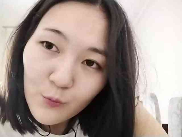 UrSweetieLeigh webcam