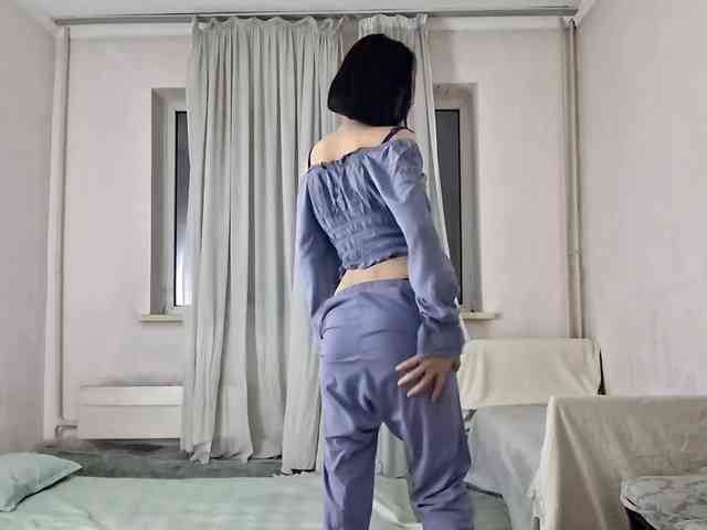 UrSweetieLeigh webcam