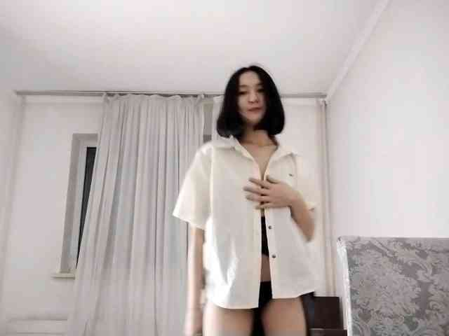 UrSweetieLeigh webcam