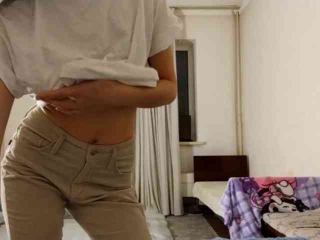 UrSweetieLeigh webcam