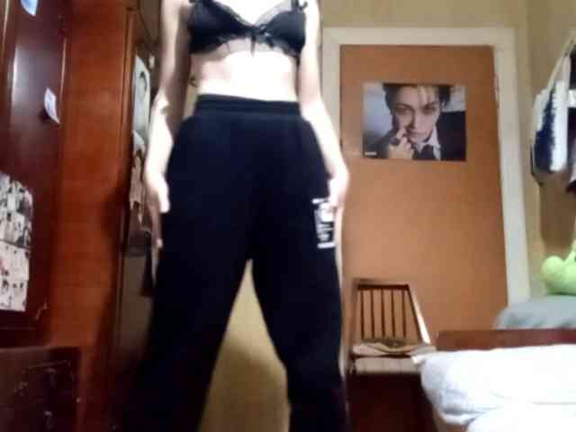 LatoshaBonkowski webcam