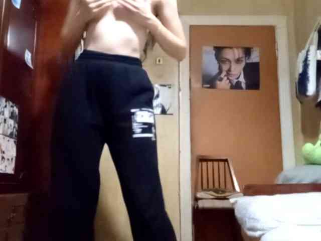 LatoshaBonkowski webcam