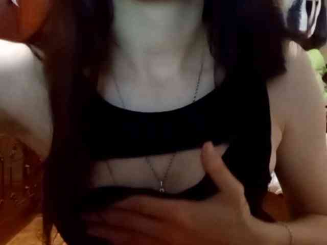 LatoshaBonkowski webcam