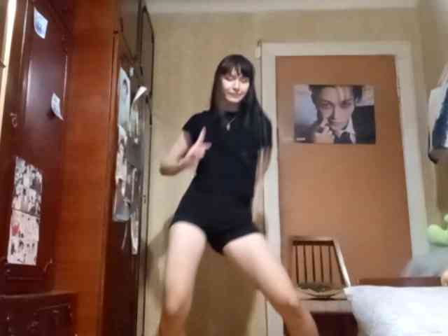 LatoshaBonkowski webcam