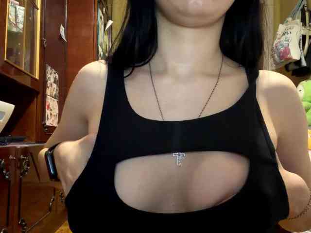 LatoshaBonkowski webcam