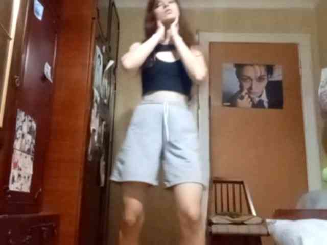 LatoshaBonkowski webcam