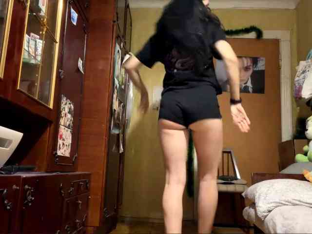 LatoshaBonkowski webcam