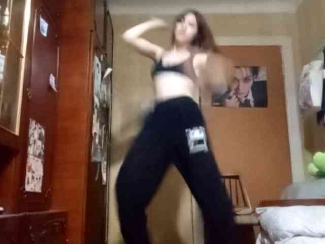 LatoshaBonkowski webcam