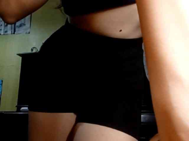 LatoshaBonkowski webcam