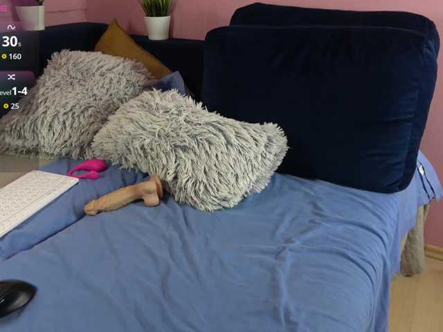 EllyBabe's BongaCams show and profile