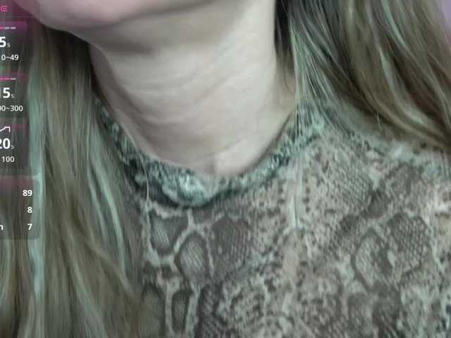 EllyBabe's BongaCams show and profile