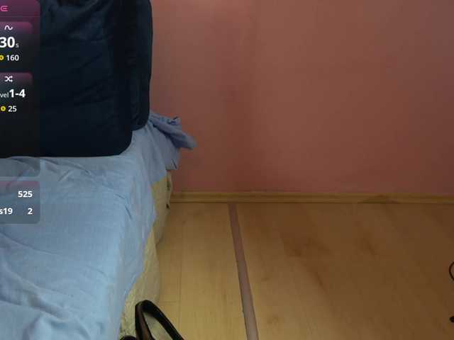 EllyBabe's BongaCams show and profile