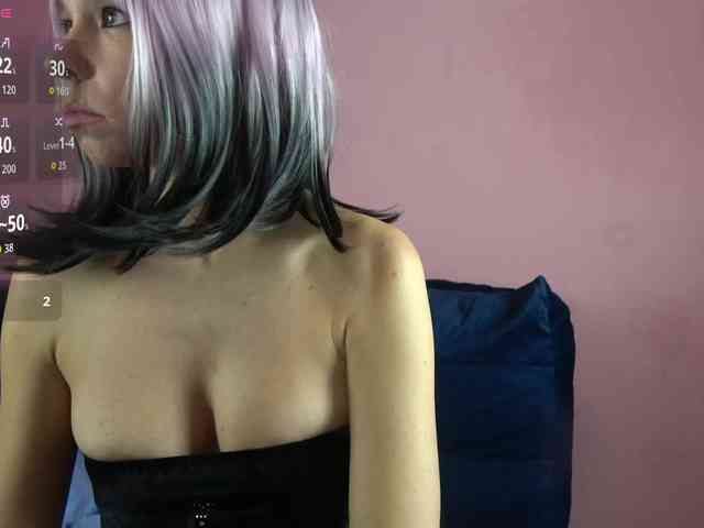 EllyBabe webcam