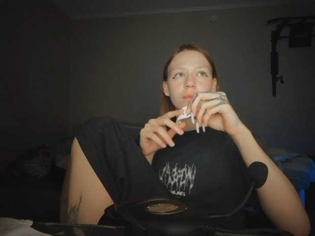 mavvkaaaa – webcam model profile photo