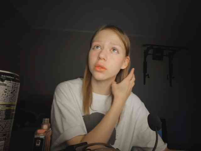 mavvkaaaa webcam