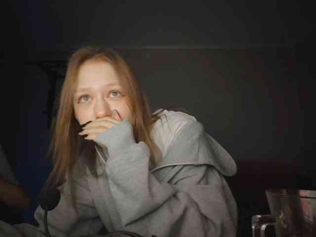 mavvkaaaa webcam