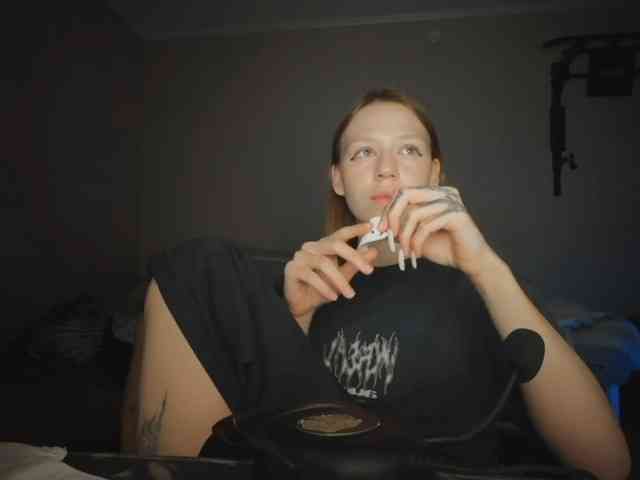 mavvkaaaa webcam