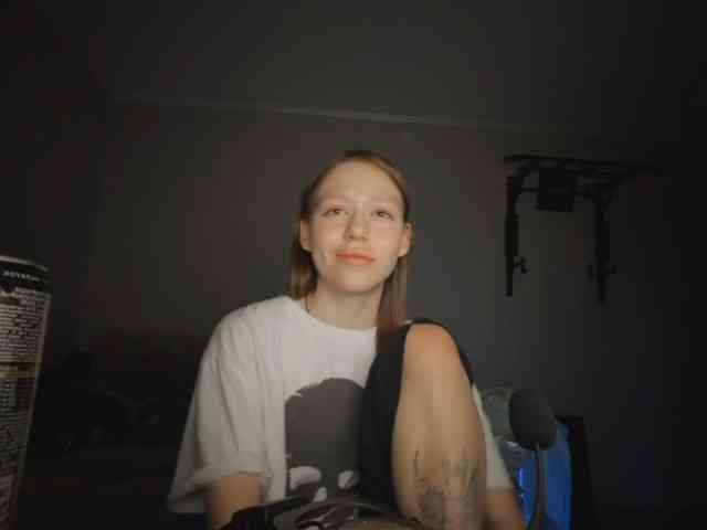 mavvkaaaa webcam