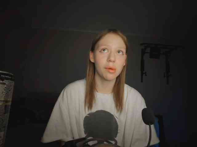 mavvkaaaa webcam
