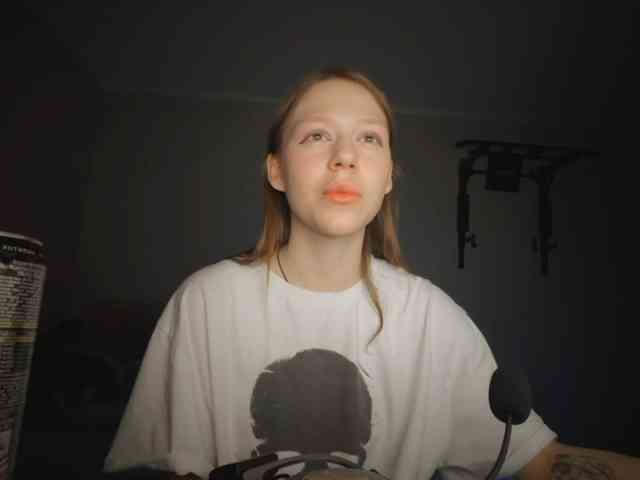 mavvkaaaa webcam