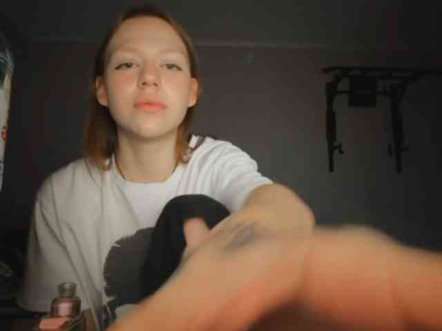 mavvkaaaa webcam