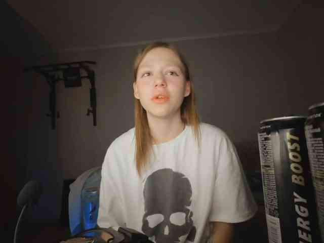 mavvkaaaa webcam