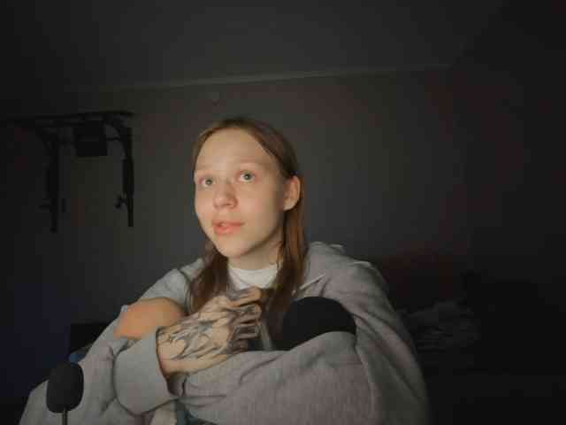 mavvkaaaa webcam