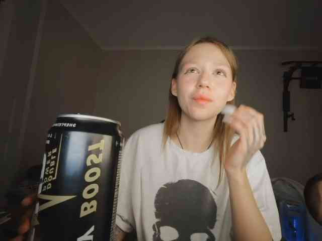 mavvkaaaa webcam