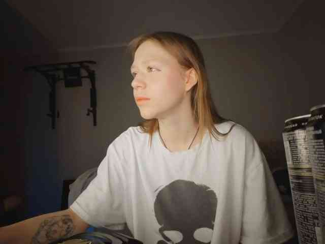 mavvkaaaa webcam