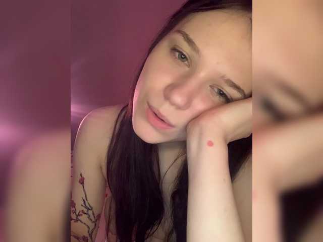 FoundaryElisa – webcam model profile photo