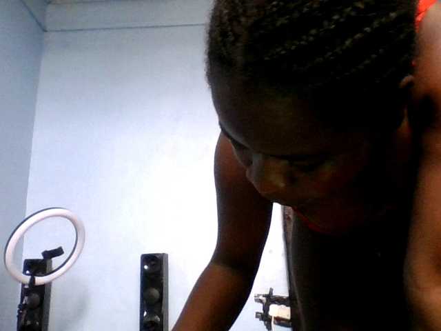 Slutgals2's BongaCams show and profile