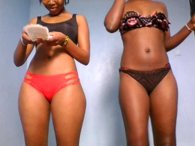 Slutgals2 – webcam model profile photo