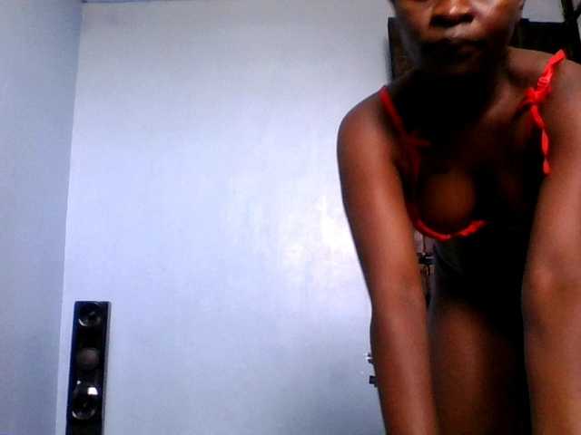 Slutgals2's BongaCams show and profile