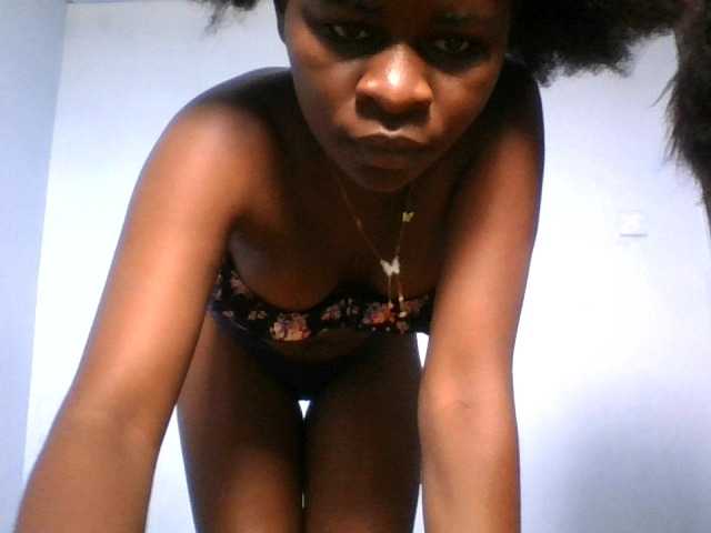 Slutgals2 – webcam model profile photo