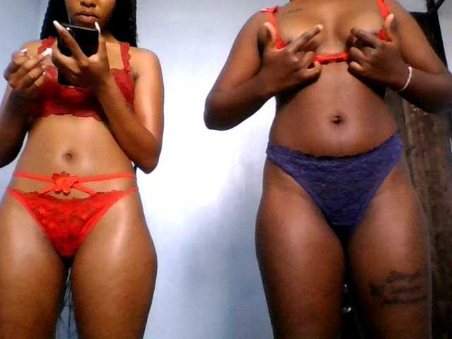 Slutgals2's BongaCams show and profile