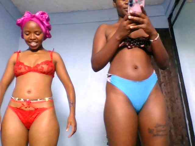 Slutgals2 Live Webcam on {site_name}